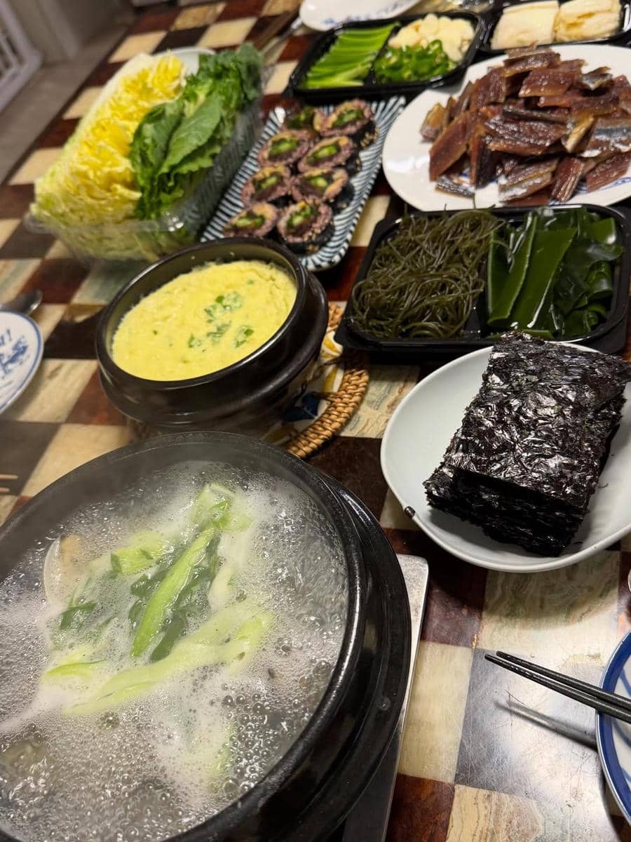 potret ulang tahun Jung Chaeyeon ke-28