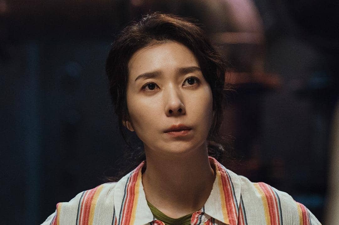 still cut drama Korea Heroes Next Door