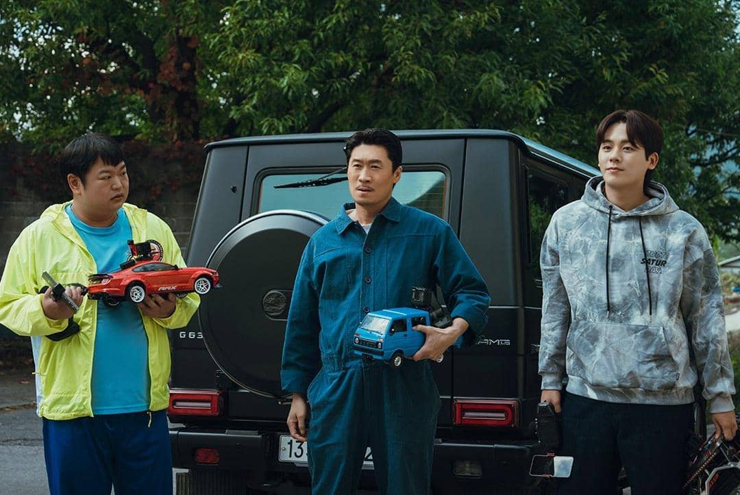 still cut drama Korea Heroes Next Door