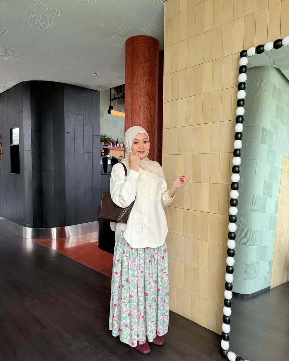 Inspirasi OOTD ala Adinda Valda