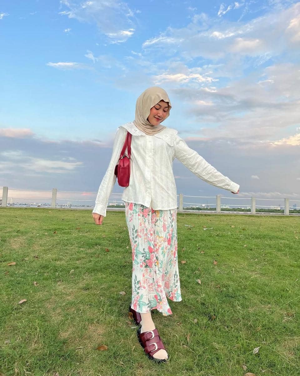Inspirasi OOTD ala Adinda Valda 