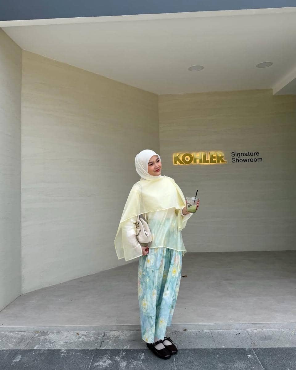 Inspirasi OOTD ala Adinda Valda