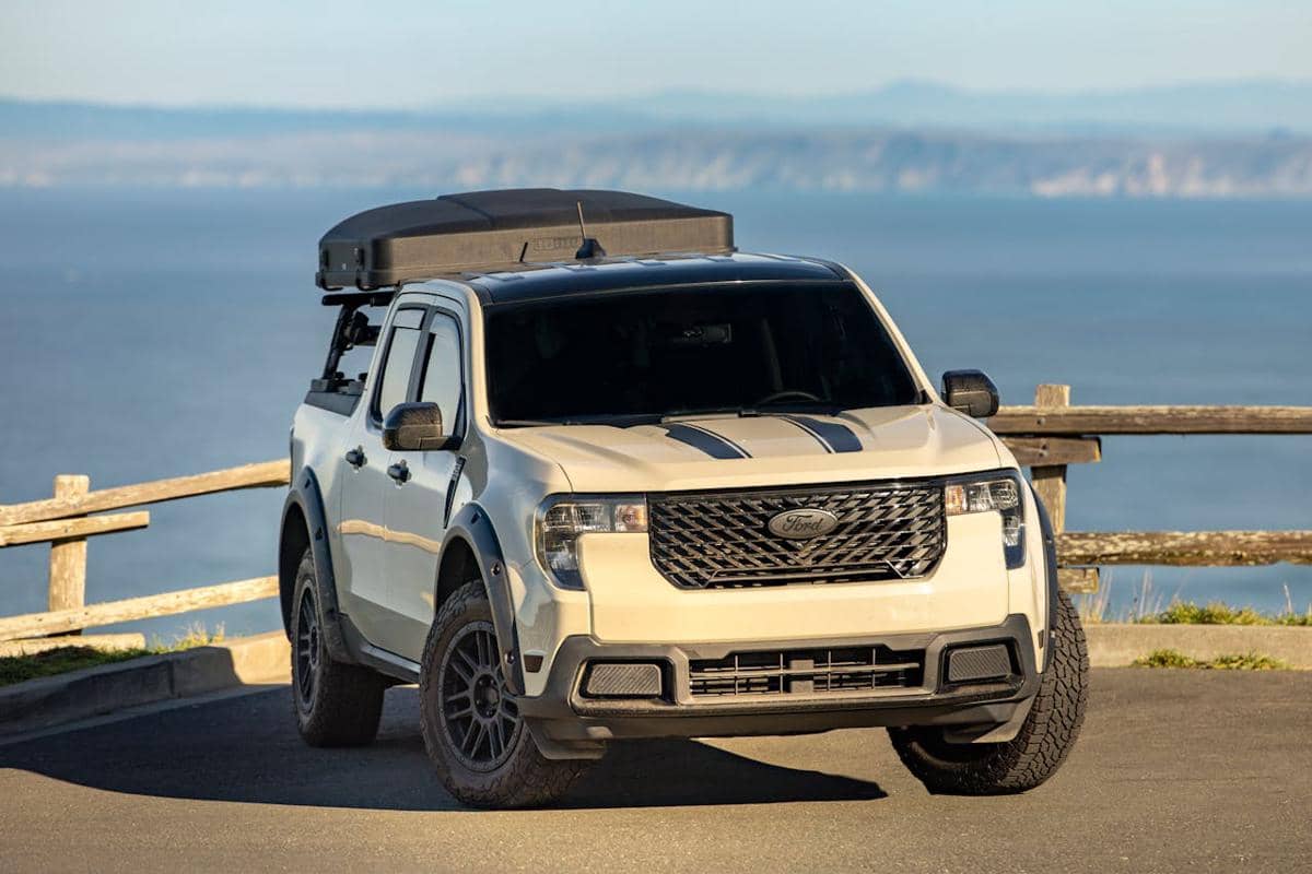 ilustrasi mobil boxy