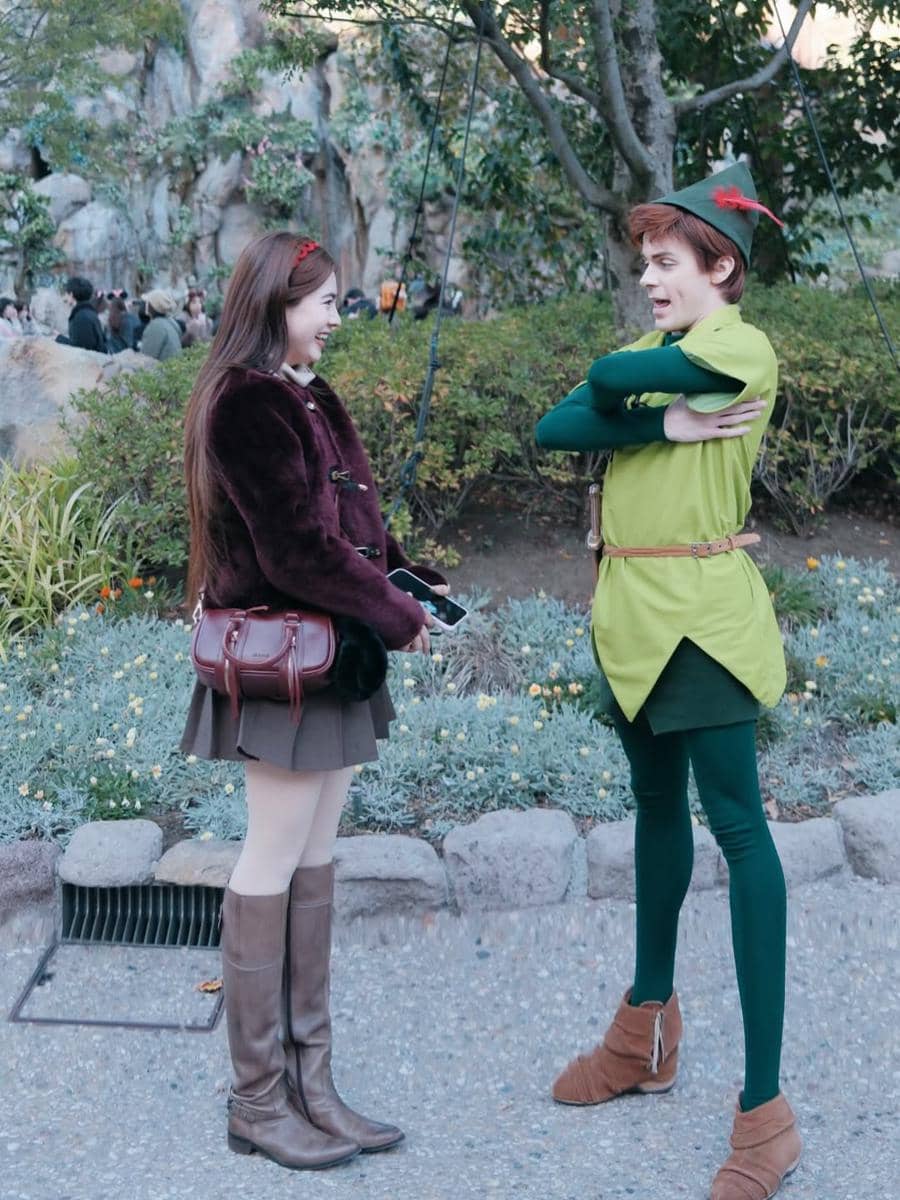 Felicya Angelista bertemu Peterpan di Tokyo Disney Resort's