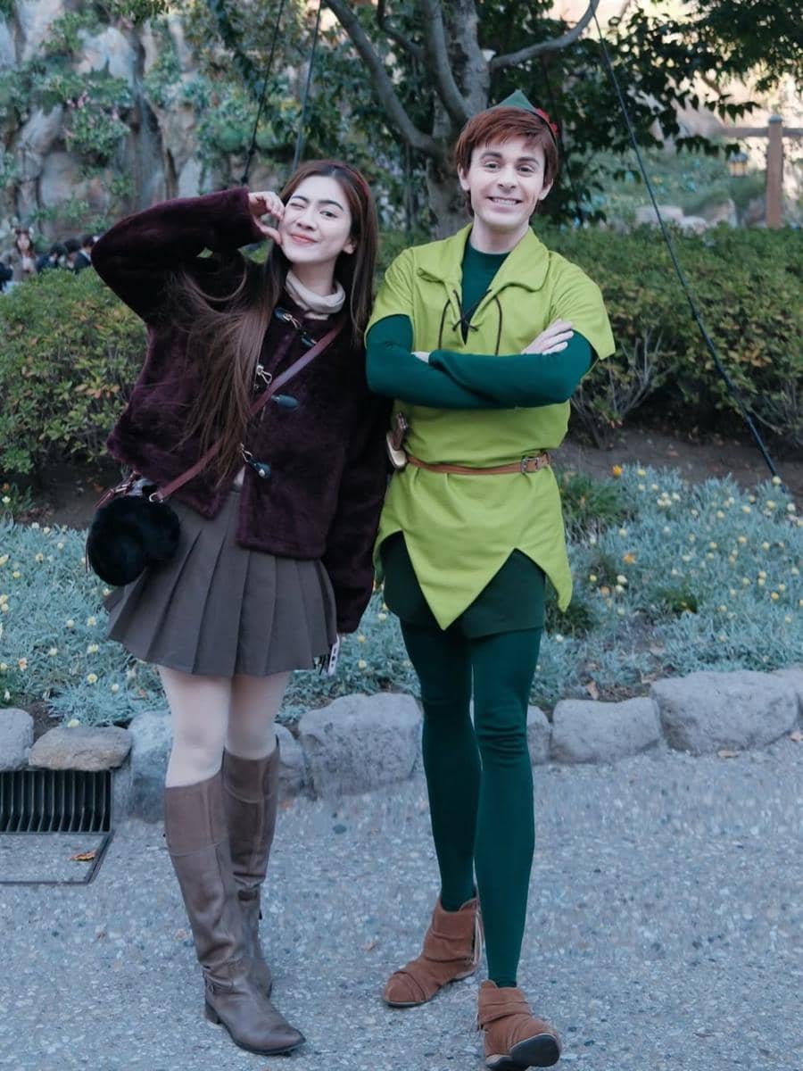 Felicya Angelista bertemu Peterpan di Tokyo Disney Resort's