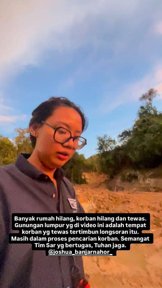 Sania Leonardo jadi sukarelawan bencana alam di Sumatra Utara.