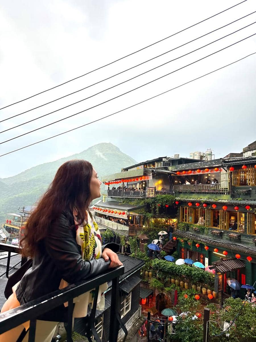 Marissa Nasution liburan di Taiwan.