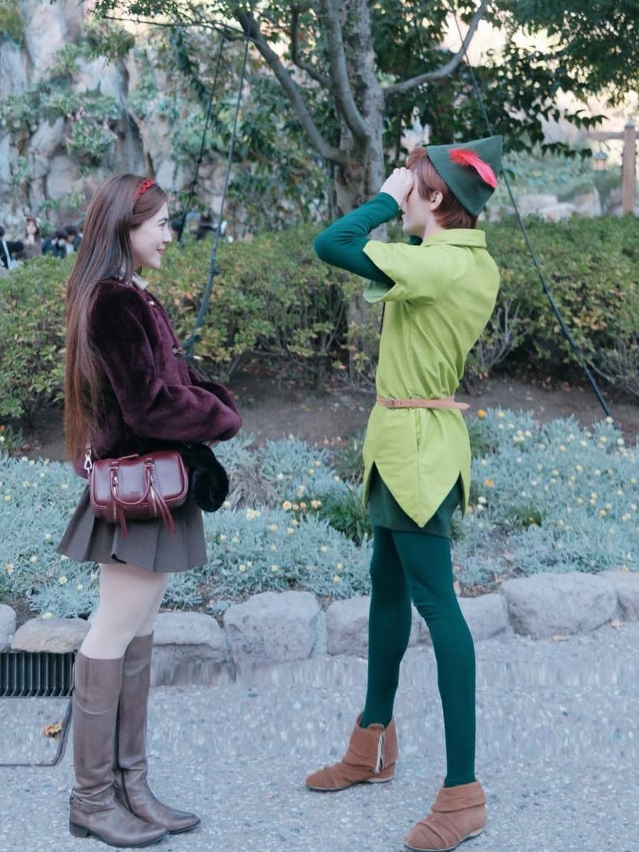 Felicya Angelista bertemu Peterpan di Tokyo Disney Resort's
