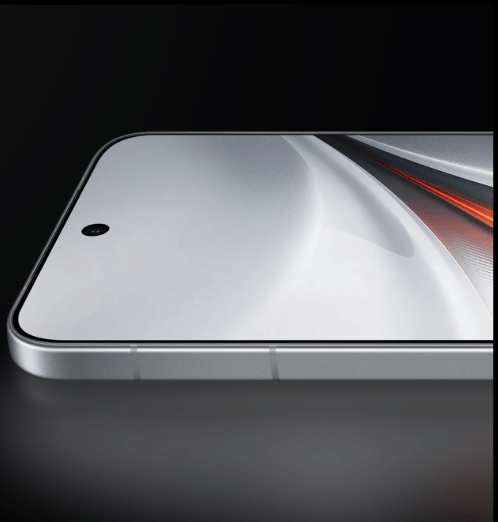 iQOO 15 mengusung kecerahan puncak hingga 6000 nit