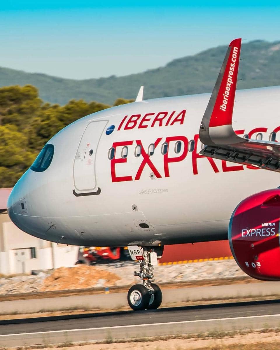 pesawat Iberia Express