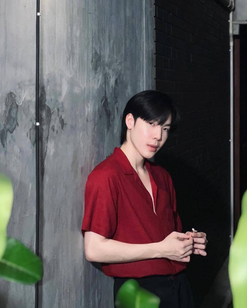 outfit Nokia Chinnawat