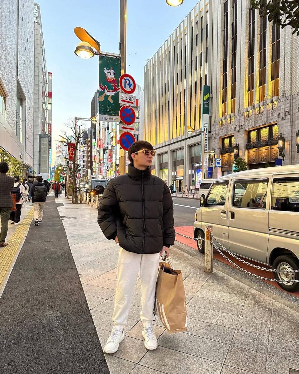 potret Krist Perawat