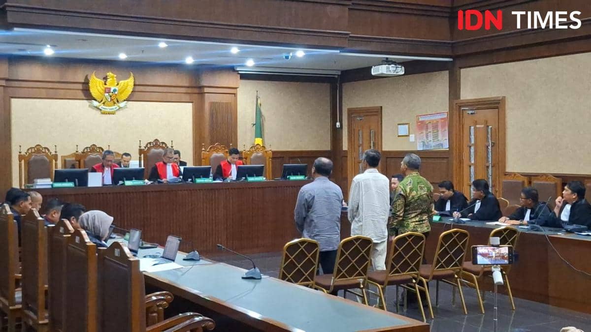 Sidang kasus korupsi pemberian fasilitas Ekspor Crude Palm Oil (CPO)