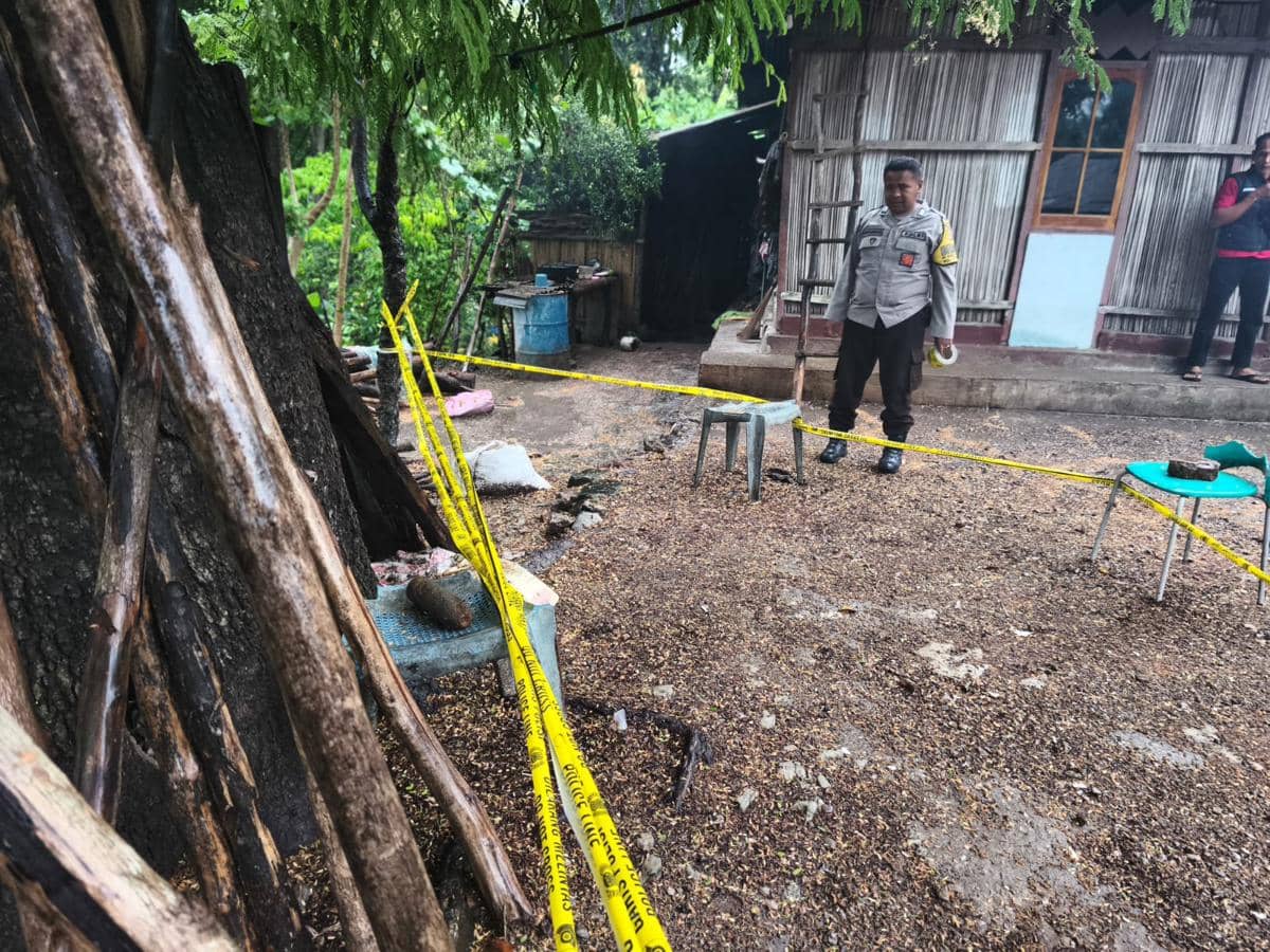 Temuan mortir aktif di kebun warga di TTU, Provinsi NTT. 