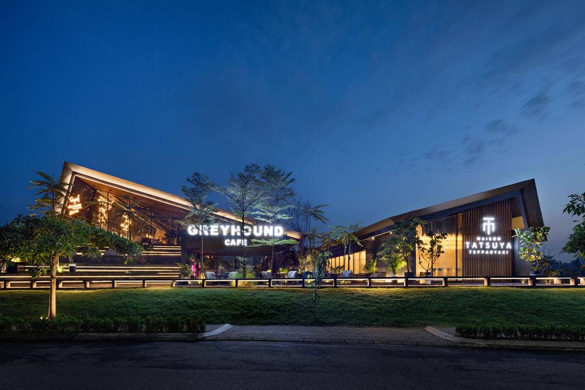 Greyhound Cafe dan Maison Tatsuya Summarecon Bekasi.jpg