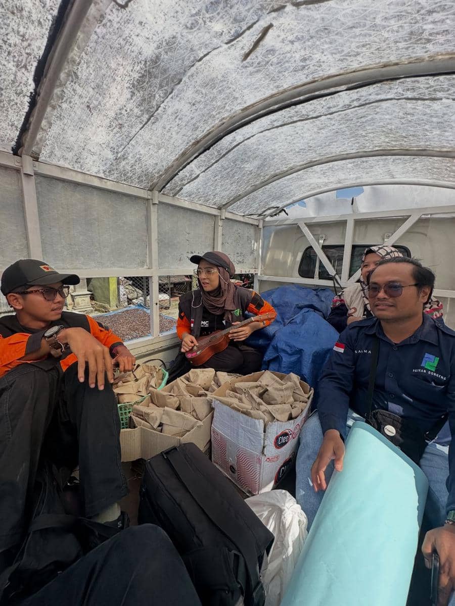 Chiki Fawzi Bantu Dapur Umum untuk Korban Banjir (instagram.com/chikifawzi)