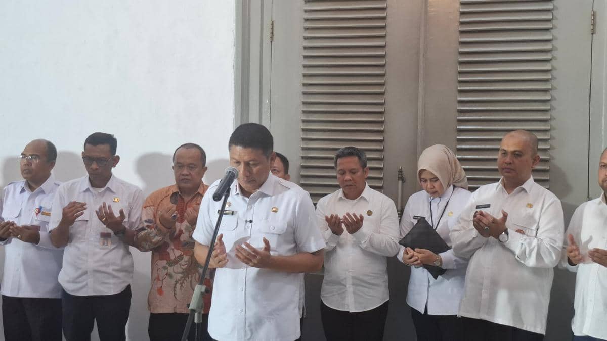 Pemberian bantuan bencana dari Banten untuk Sumatra