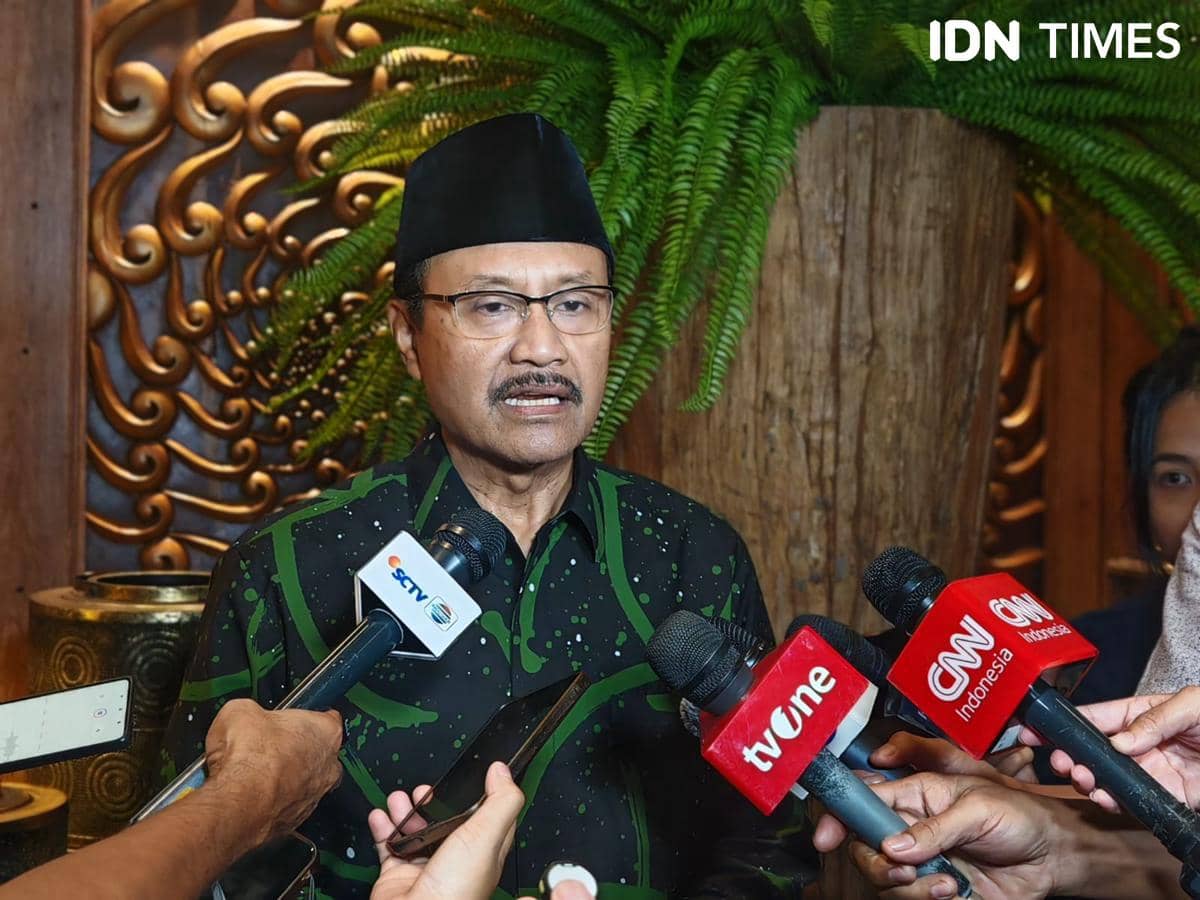 Menteri Sosial (Mensos), Saifullah Yusuf (IDN Times/Ilman Nafi'an)