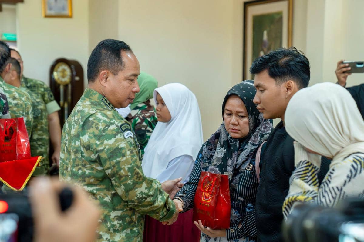 Panglima TNI, banjir Sumatra