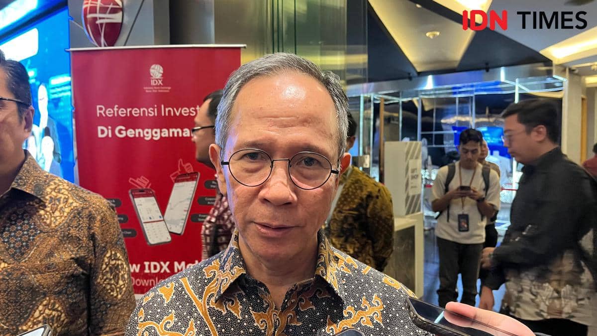 Ketua DK OJK, Mahendra Siregar