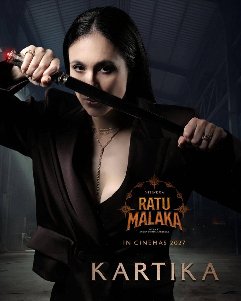 Poster karakter film Indonesia Ratu Malaka