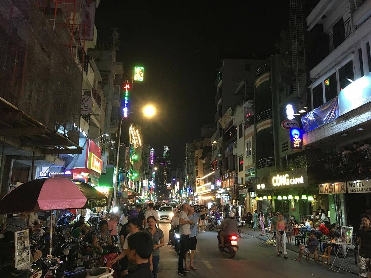 potret Bui Vien Night Market