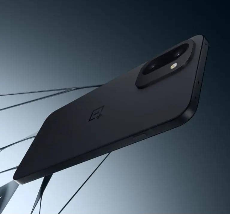 OnePlus Ace 6T warna hitam