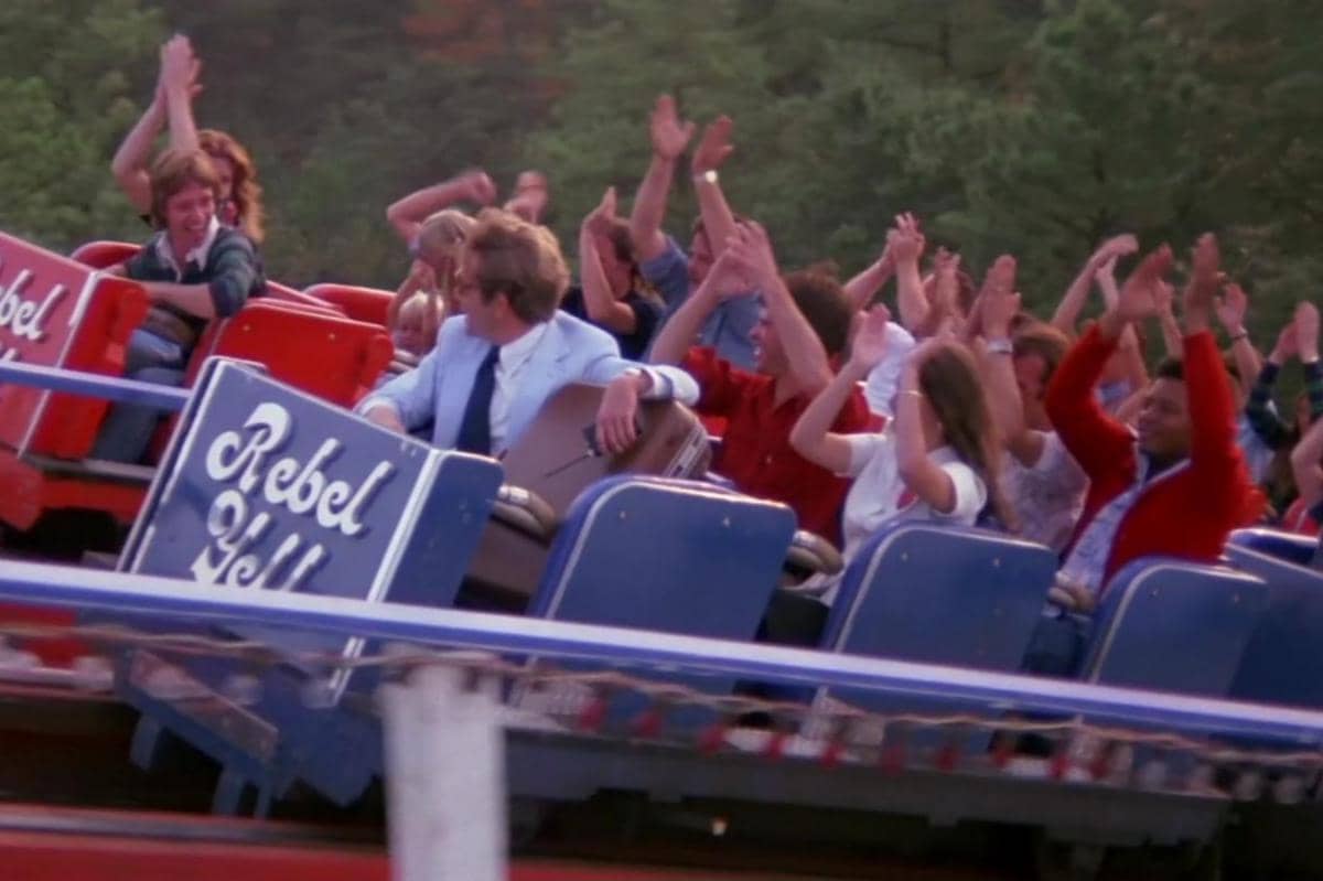 cuplikan adegan dalam film Rollercoaster (1977)