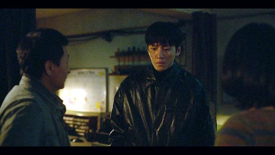 Still cut drama The Manipulated