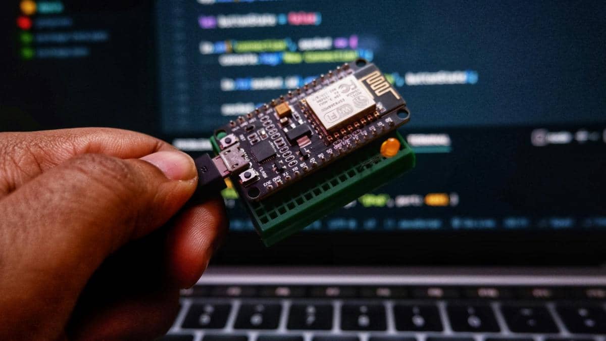 Visualisasi konsep Internet of Things