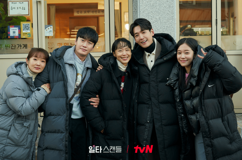 potret para pemeran drama Crash Course in Romance