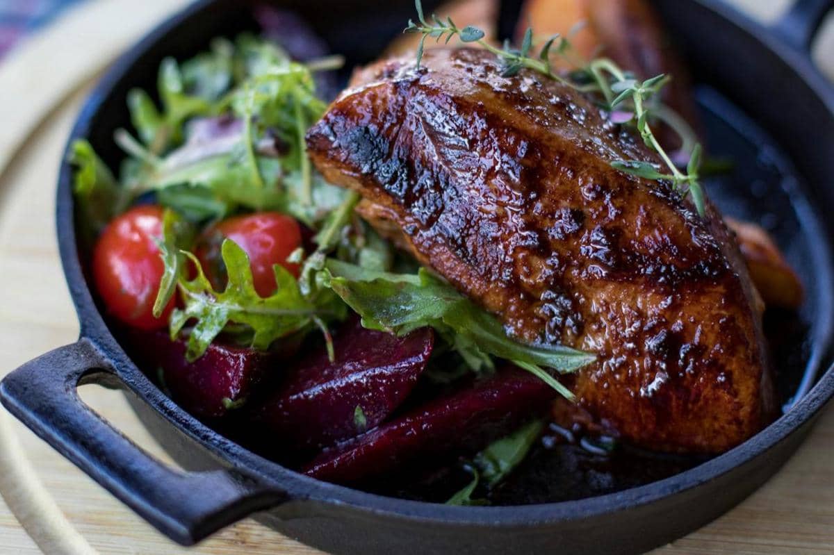 ilustrasi ayam kecap bakar pan