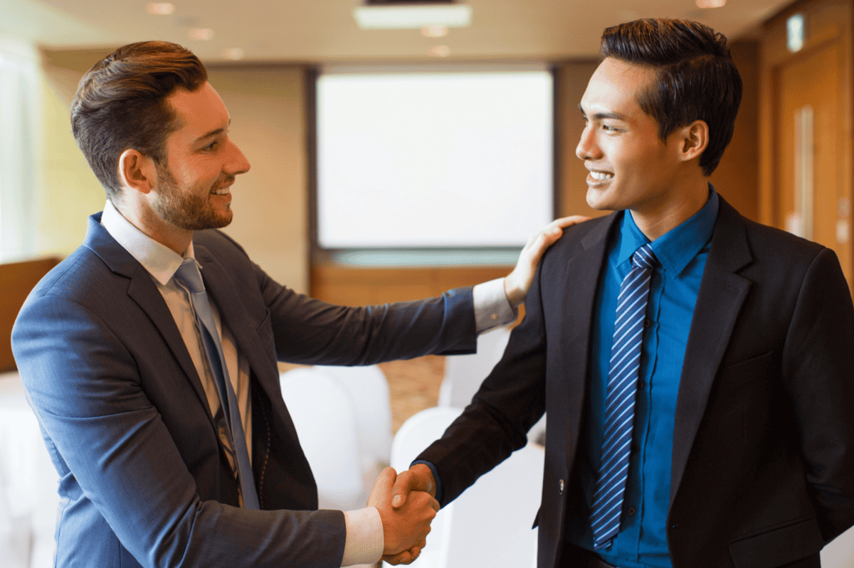 ilustrasi dua pria bernegosiasi