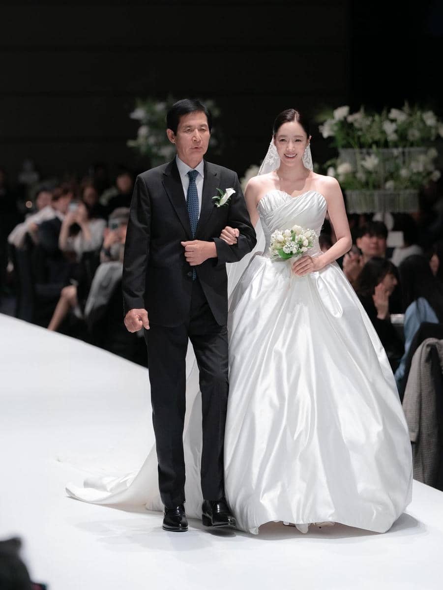 pernikahan Eun Jung T-Ara