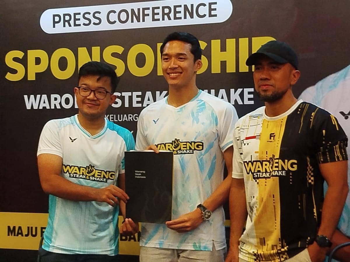 Peresmian kerja sama Waroeng Steak & Shake bersama Jojo