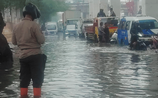 Banjir rob di Jakarta