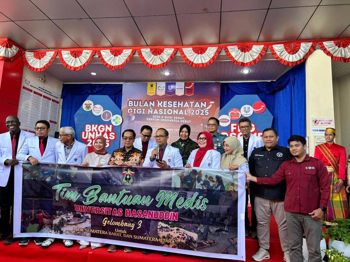 Pelepasan Tim Medis Unhas Gelombang Ketiga dari Rumah Sakit Gigi dan Mulut (RSGM) Unhas, kolaborasi bersama Fakultas Kedokteran Gigi (FKG) Unhas. Dok. Humas Unhas