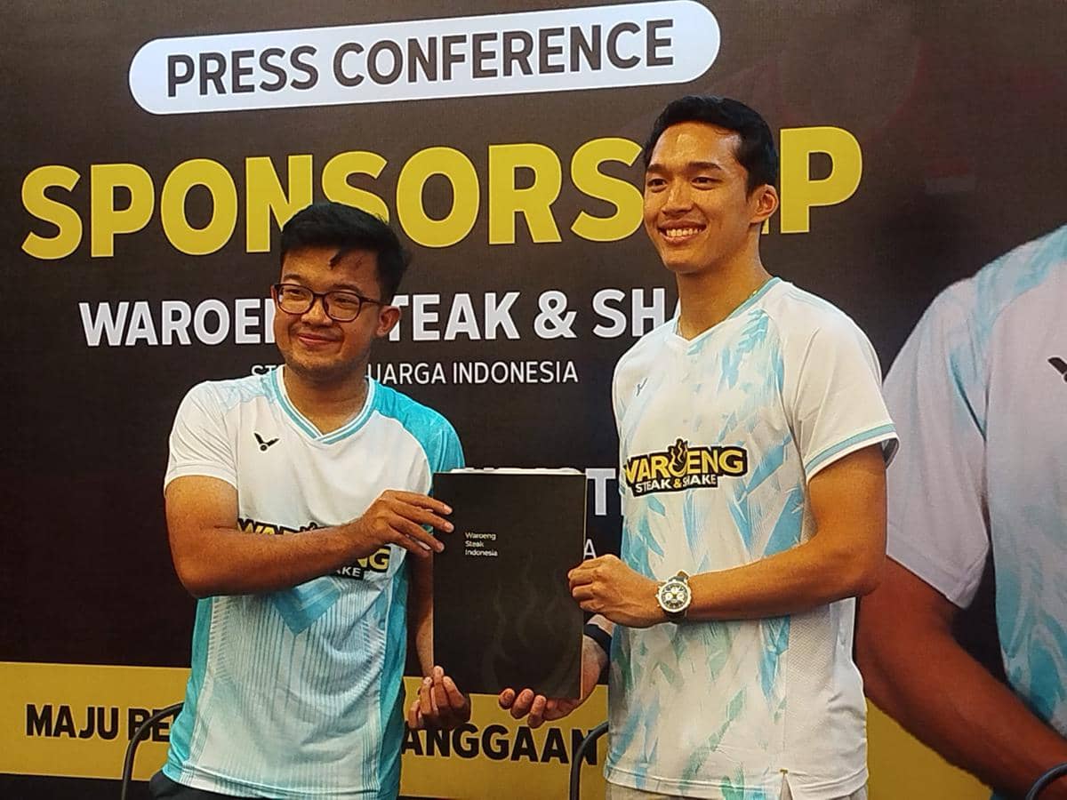 Peresmian kerja sama Waroeng Steak & Shake bersama Jojo