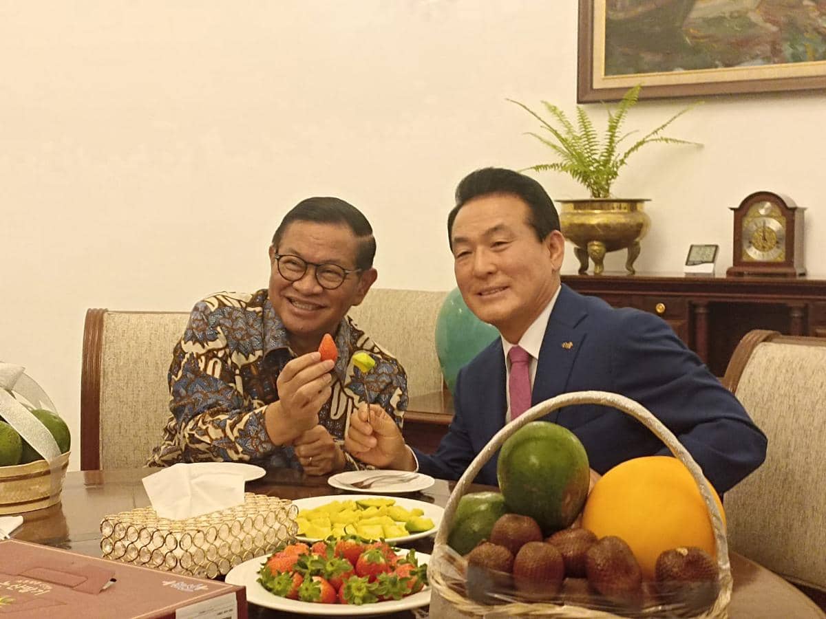 Pramono menerima kunjungan Wali Kota Nohsan Baek Sung Hyun di Balai Kota