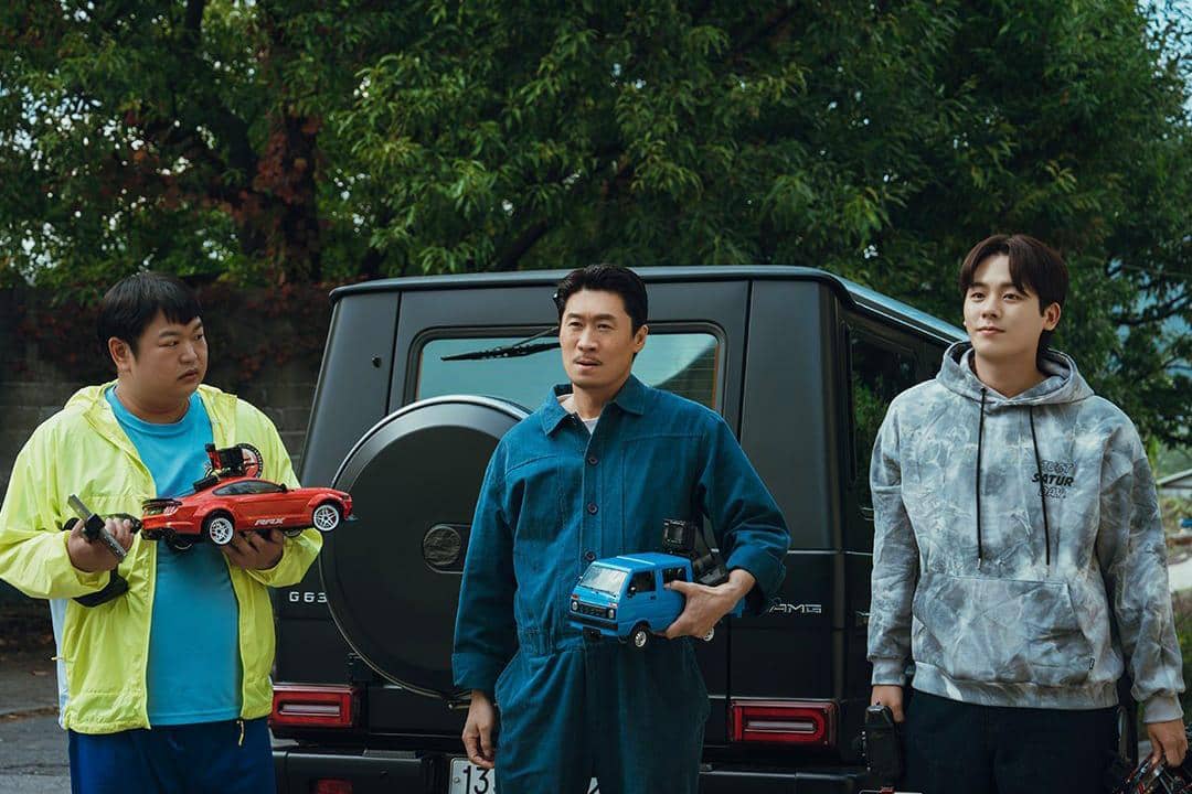 still cut drama Heroes Next Door