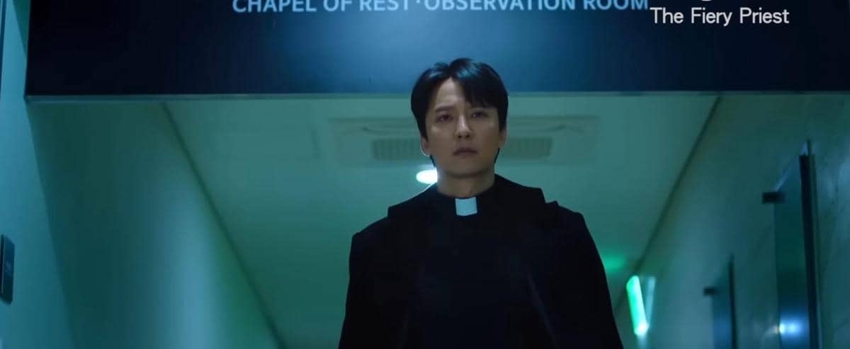 cuplikan drama The Fiery Priest