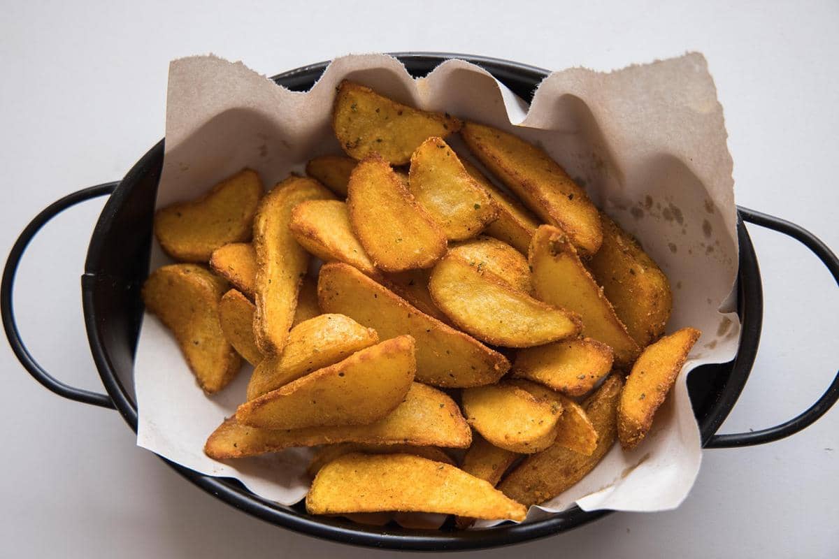 ilustrasi potato wedges 