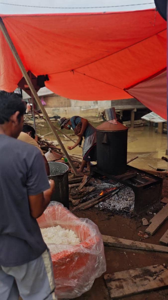 Teuku Wisnu salurkan bantuan bencana ke tiga desa di Aceh.