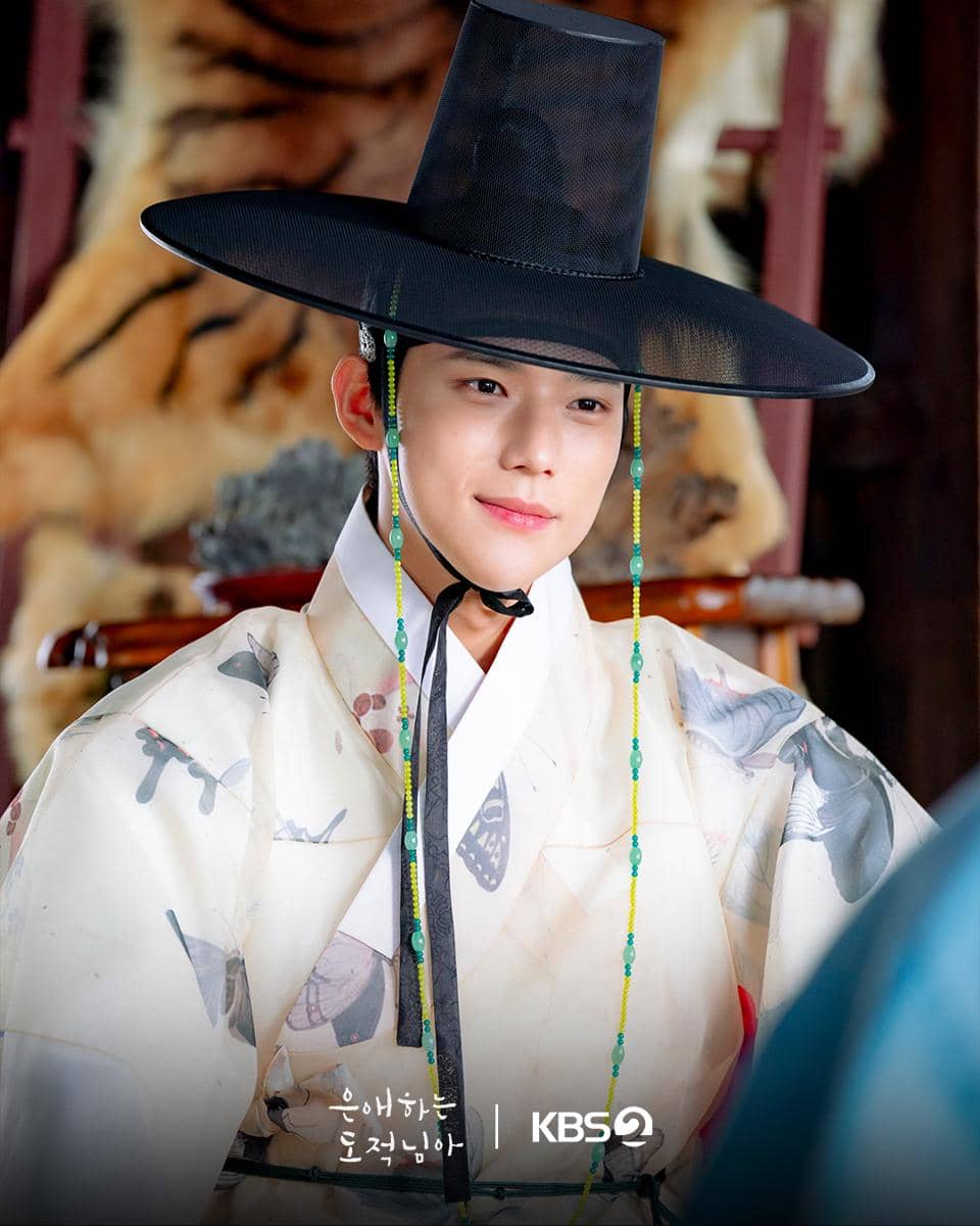 Still cut To My Beloved Thief