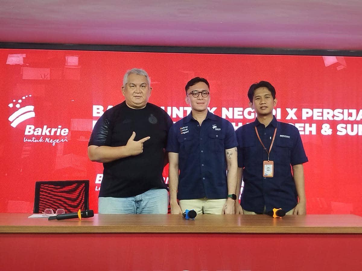 Persija lelang jersey dan buka donasi bagi korban banjir Sumatra