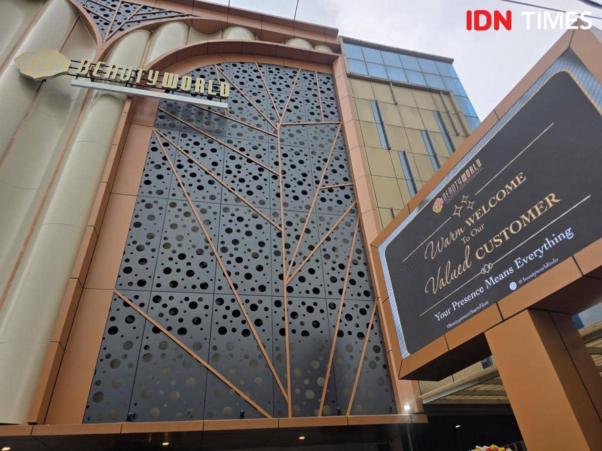 Grand Re-Opening Beauty World Store Samanhudi. 4 Desember 2025