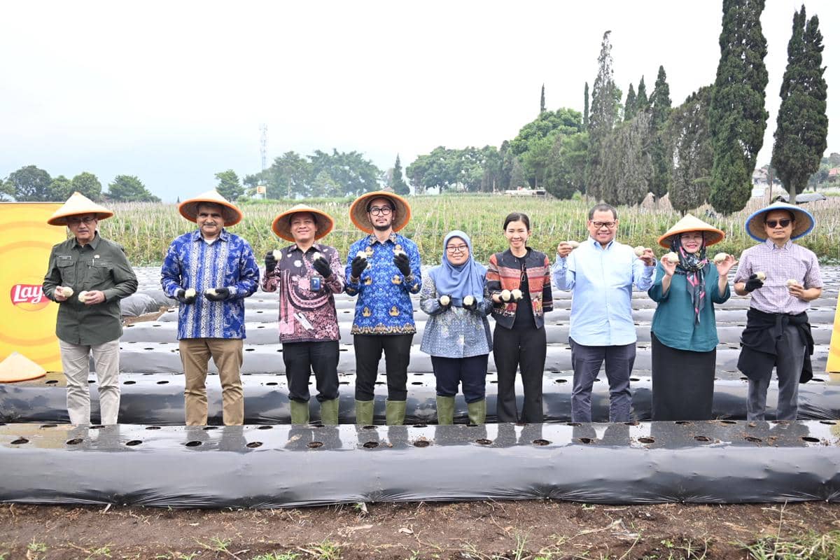 [FOTO 2] PepsiCo Indonesia Meresmikan Pertanian Perdana Kentang Industri di Jawa Barat - 2 Desember 2025.JPG
