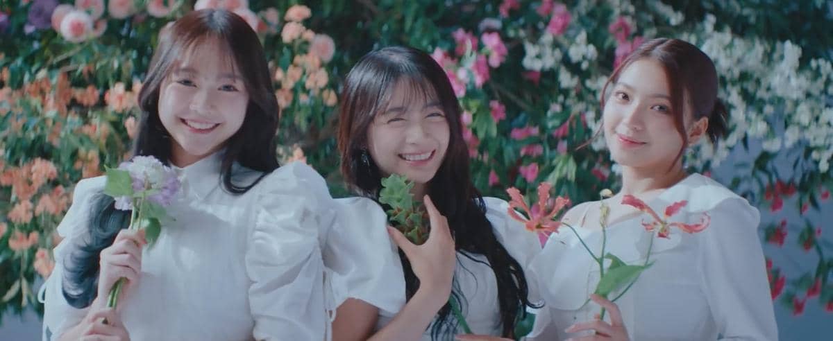 Gracia JKT48 di MV "Oh my Pumpkin!" - AKB48