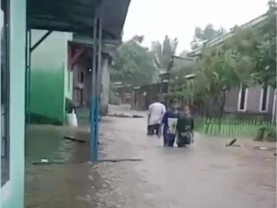 Awal Desember, 6 Kabupaten Lampung Dilanda Angin Kencang hingga Banjir