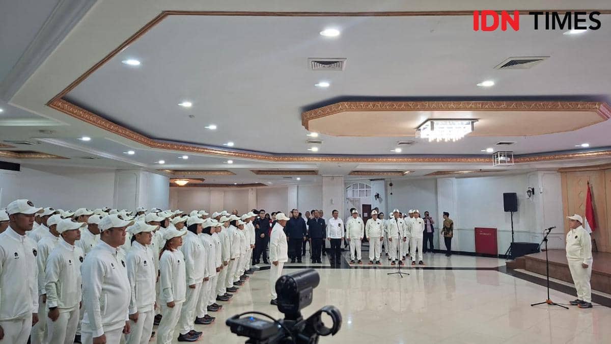 Pengukuhan atlet yang perkuat Tim Indonesia di SEA Games 2025 Thailand, Jumat (5/12/2025) (IDN Times / Margith Juita Damanik)